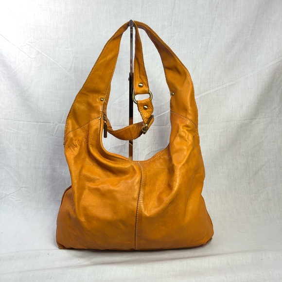 Avorio Handbags - Avorio Hobo Crossbody || Made in Italy